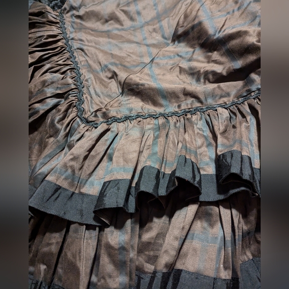 Lip Service step in time steampunk Gothic ruffle Victorian skirt - Picture 7 of 9